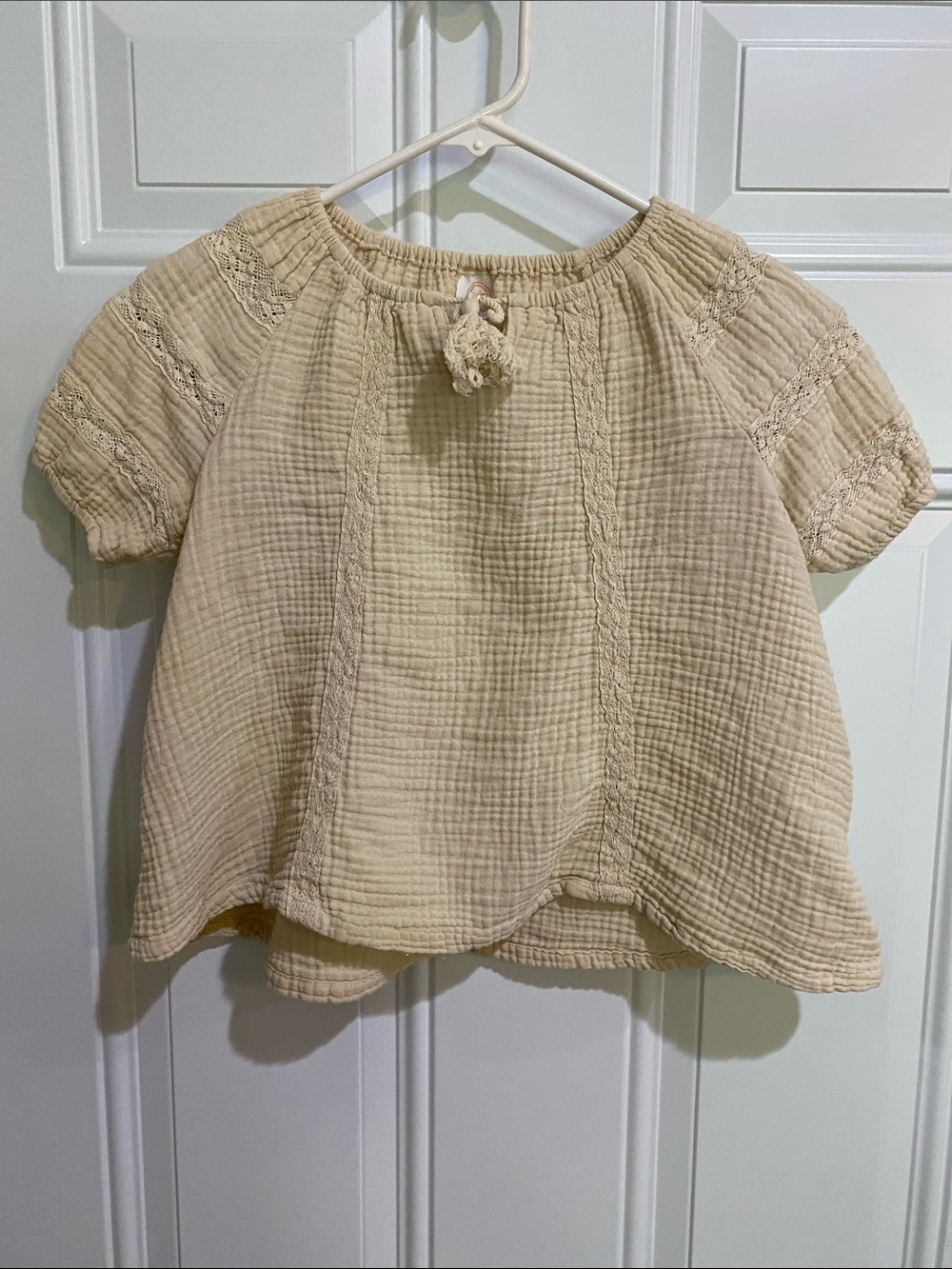 wonder nation Cream Gauze Peasant Blouse with Tassel
